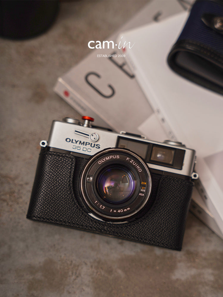 Cam-in camera case for Olympus 35DC