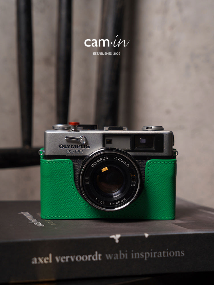 Cam-in camera case for Olympus 35DC
